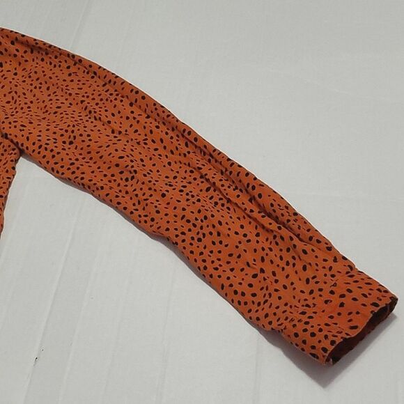 BeachLunchLounge Rust & Black Spotted Flowy Button Down Shirt Boho - Picture 9 of 13